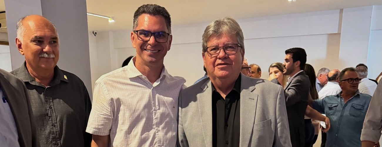 PREFEITO FÁBIO ROLIM PRESTIGIA LANÇAMENTO DO PACTO PARAÍBA 25/26 E COMEMORA INVESTIMENTOS FUTUROS PARA O MUNICÍPIO
